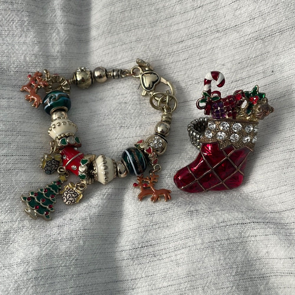 Christmas charm bracelet and ring